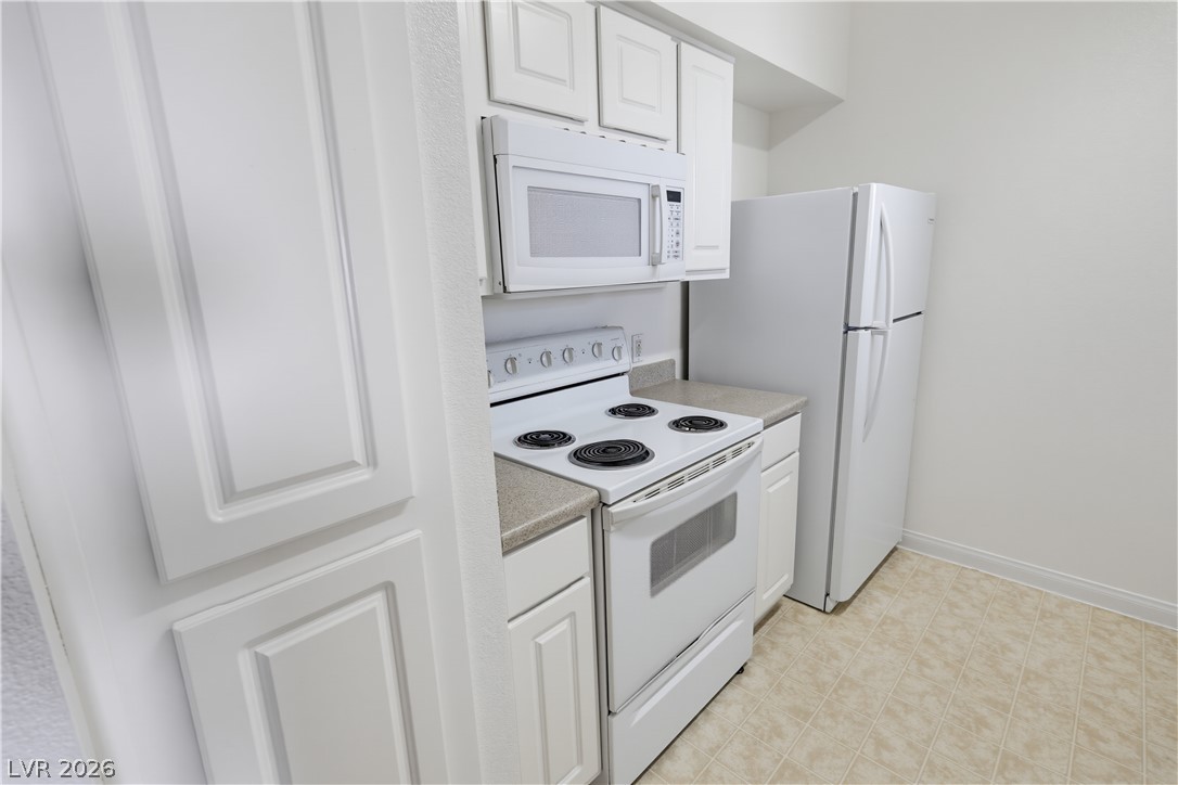 6955 Durango Drive 2083 Property Photo 8