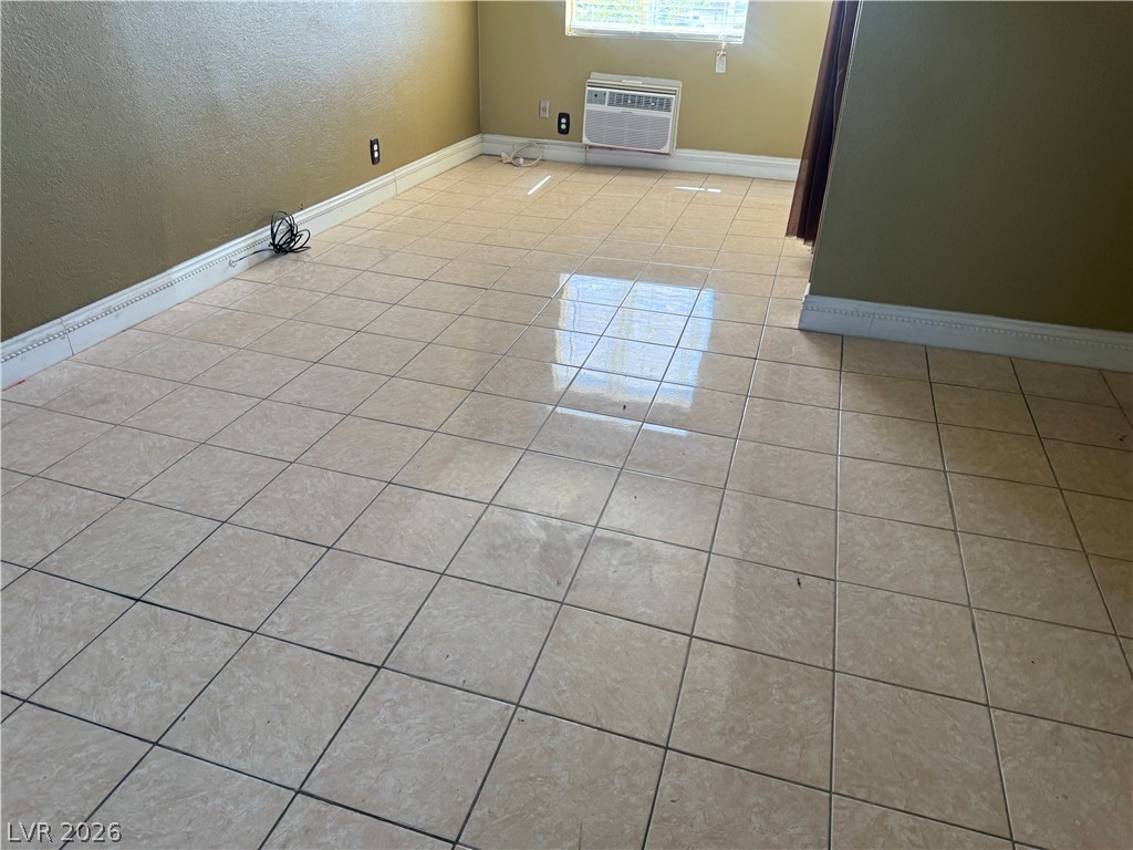 3715 East Nelson Avenue Property Photo 46