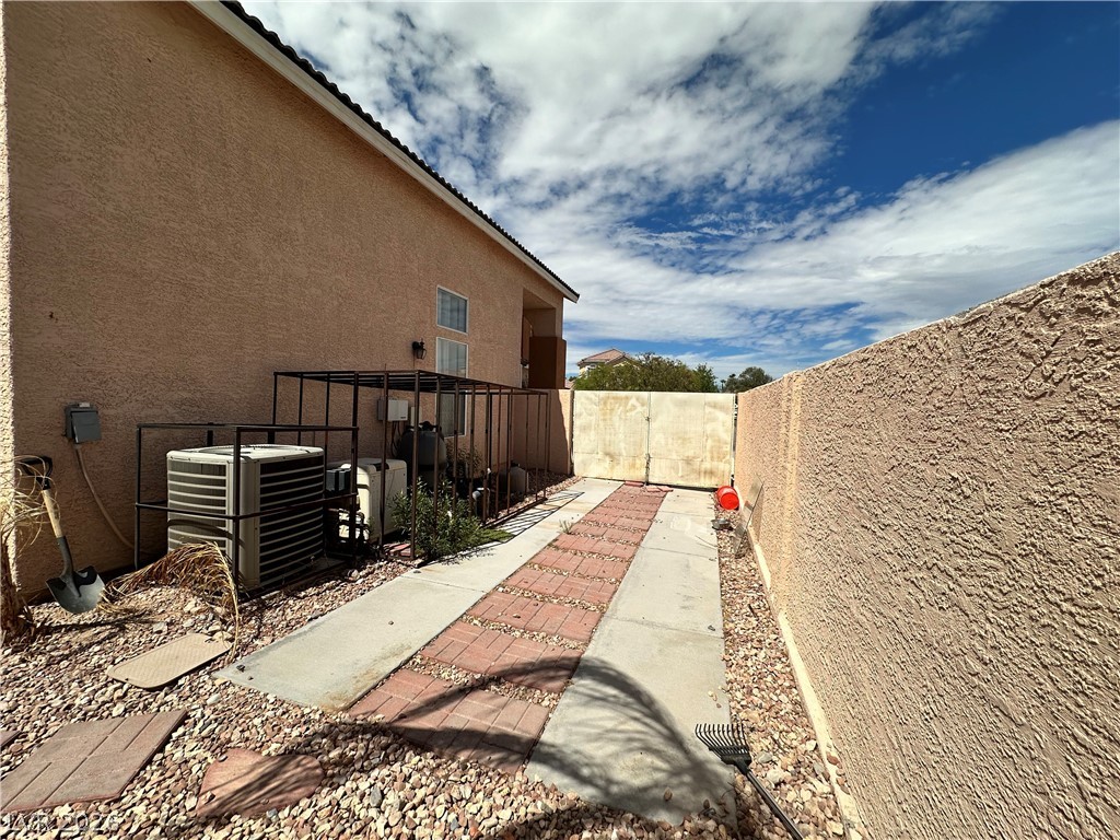 8309 Tribute Lane Property Photo 15