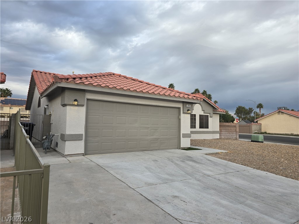 5843 BERRY HILL . Property Photo 1