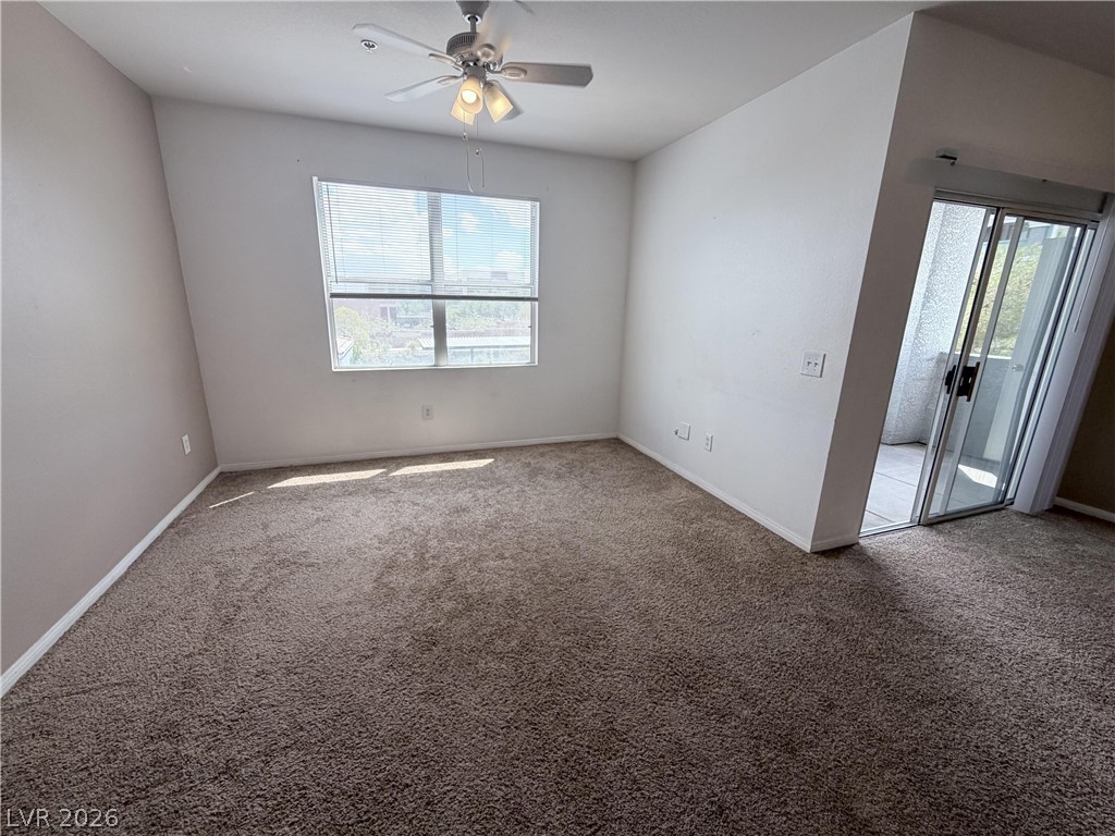 6955 North Durango Drive 2097 Property Photo 6