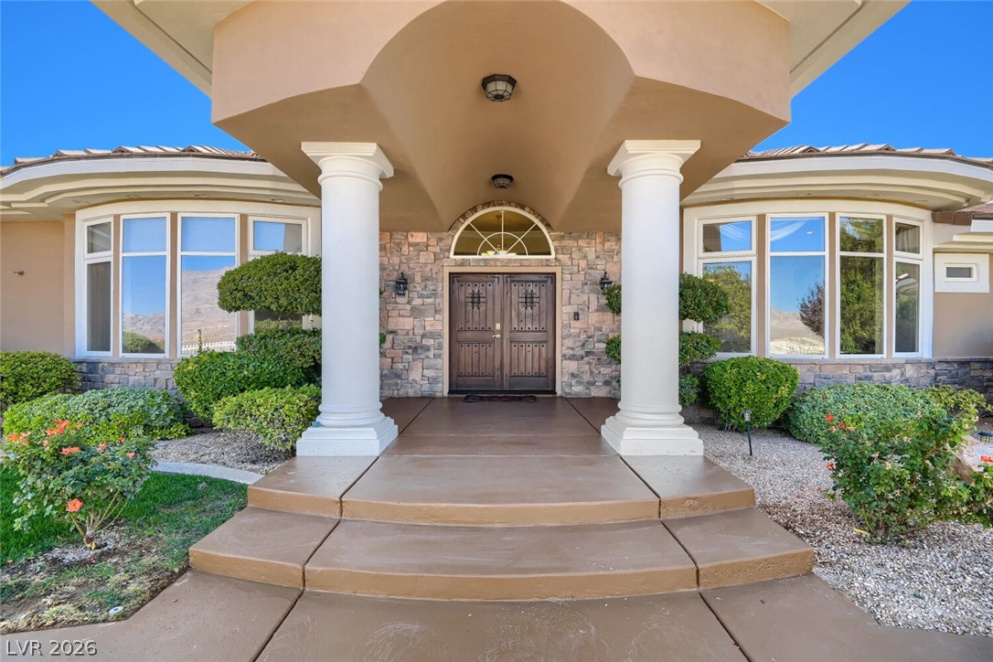 6325 West Iron Mountain Road