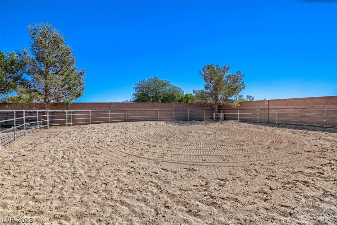6325 West Iron Mountain Road Property Photo 79