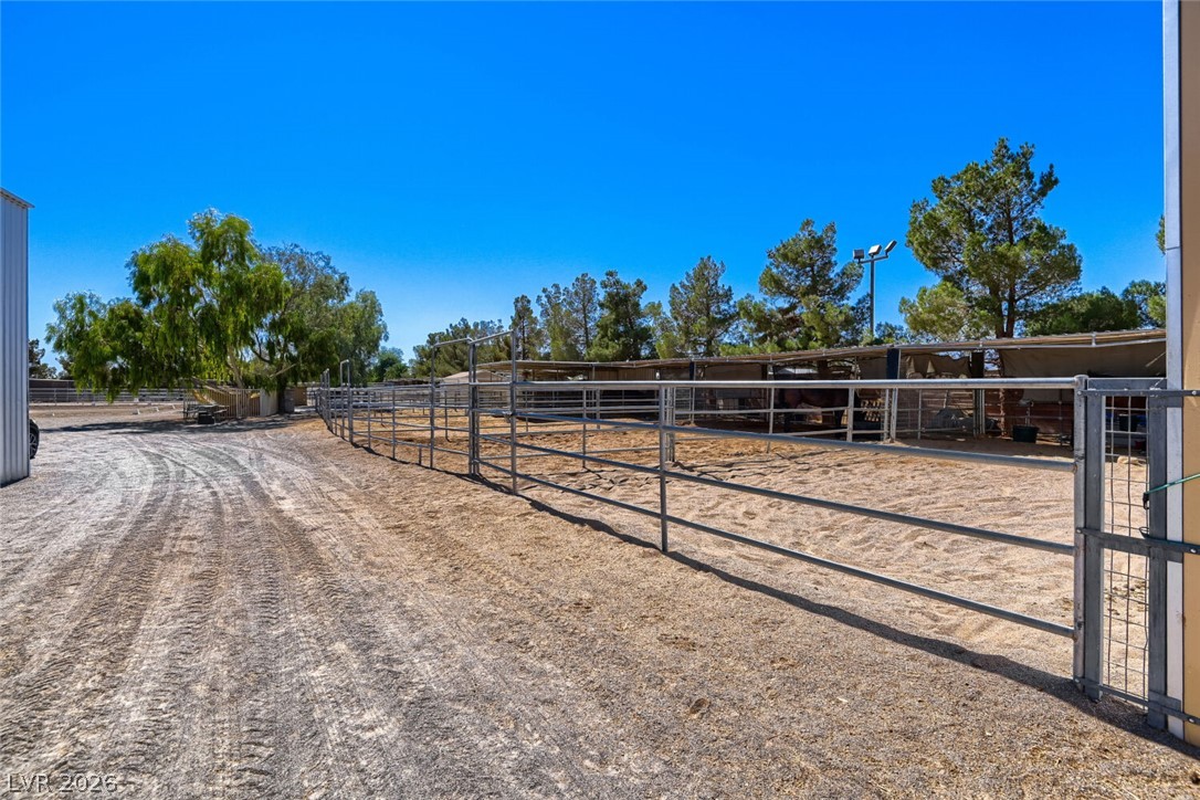 6325 West Iron Mountain Road Property Photo 96