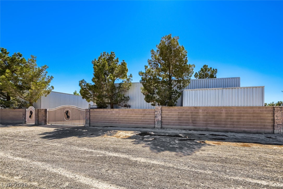 6325 West Iron Mountain Road Property Photo 98