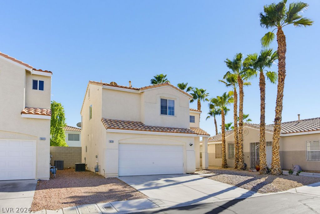 1079 Country Skies Avenue Property Photo 3