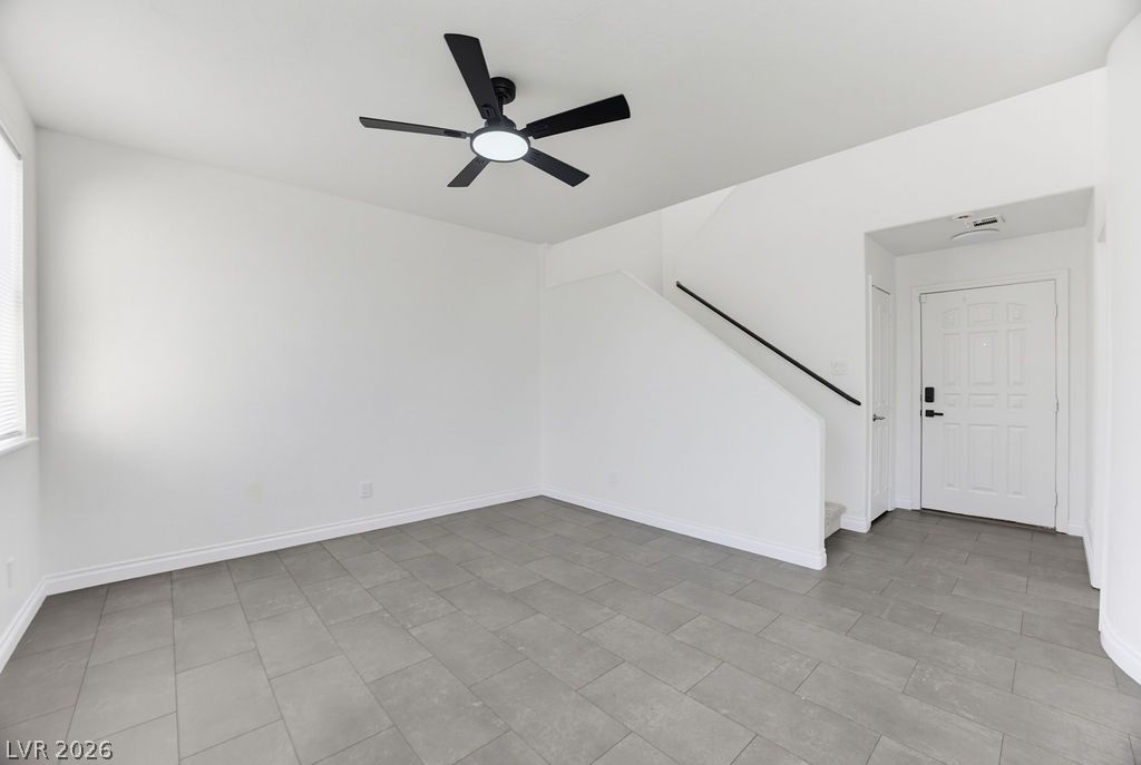 1079 Country Skies Avenue Property Photo 5