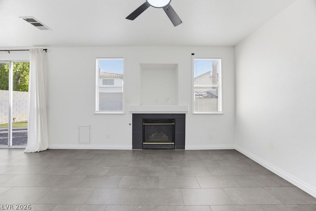 1079 Country Skies Avenue Property Photo 11