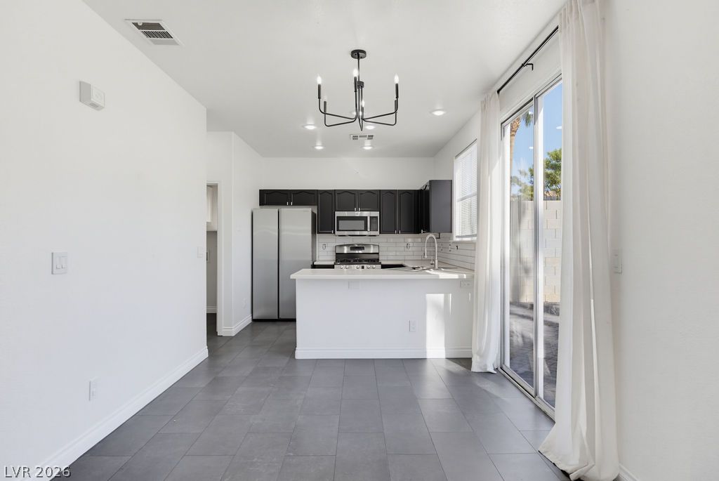 1079 Country Skies Avenue Property Photo 15