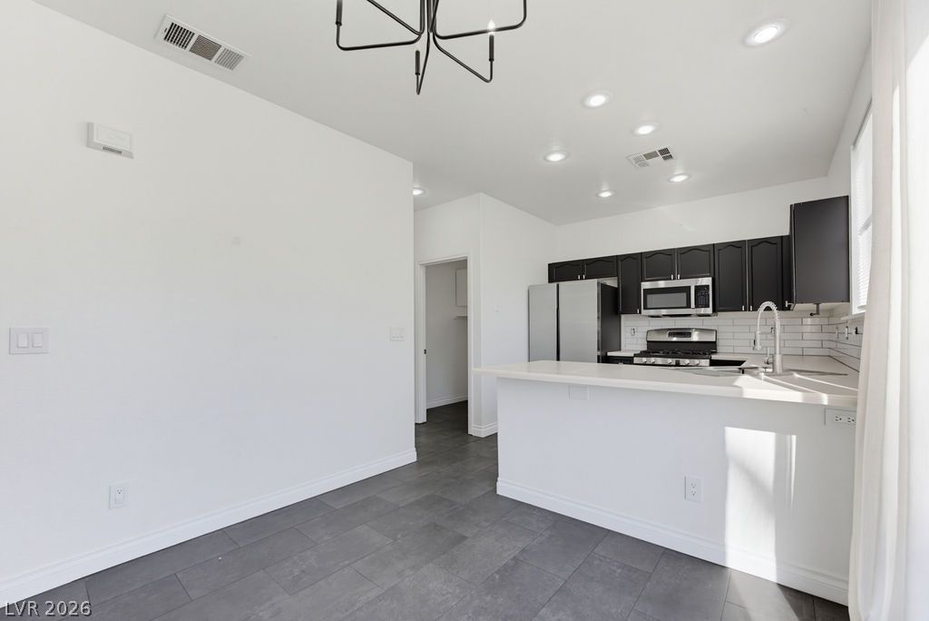 1079 Country Skies Avenue Property Photo 17