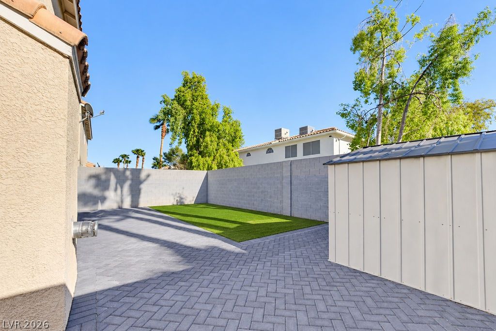 1079 Country Skies Avenue Property Photo 48