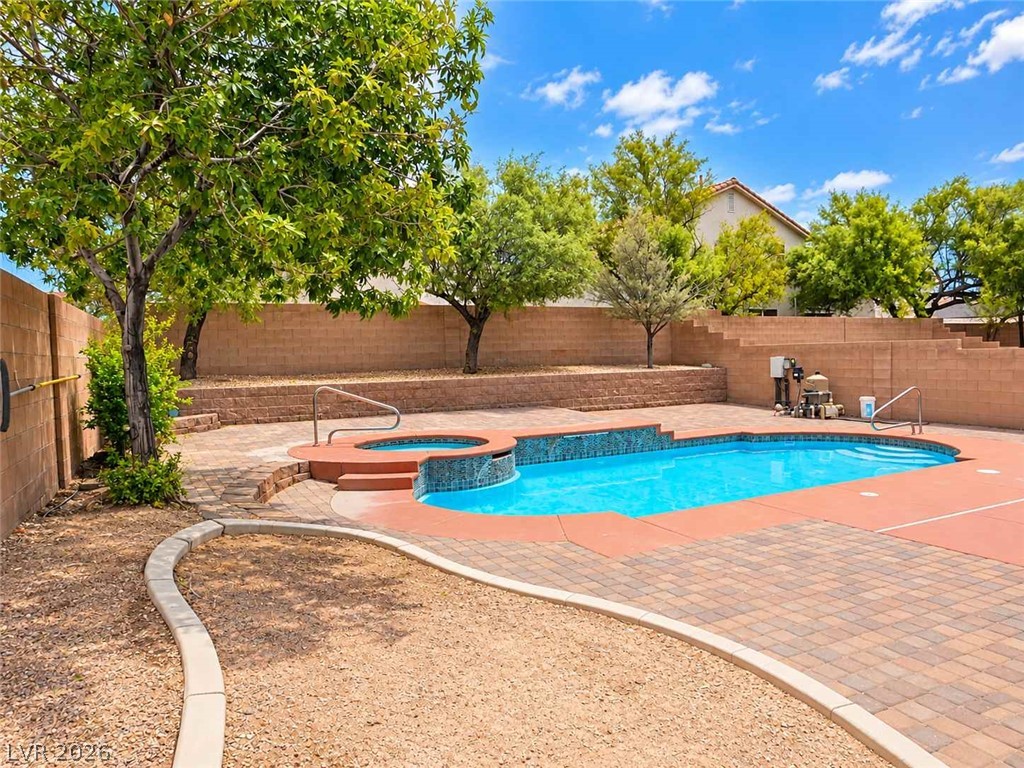 4928 Dancing Lights Avenue Property Photo 13