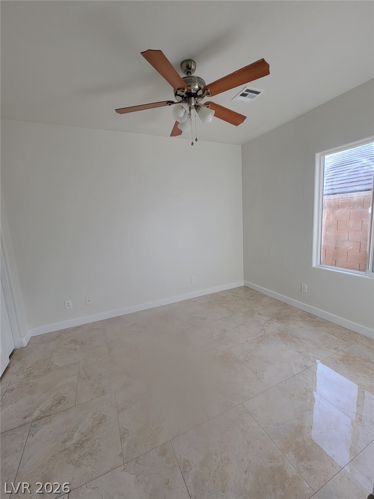 2659 Lochleven Way Property Photo 16