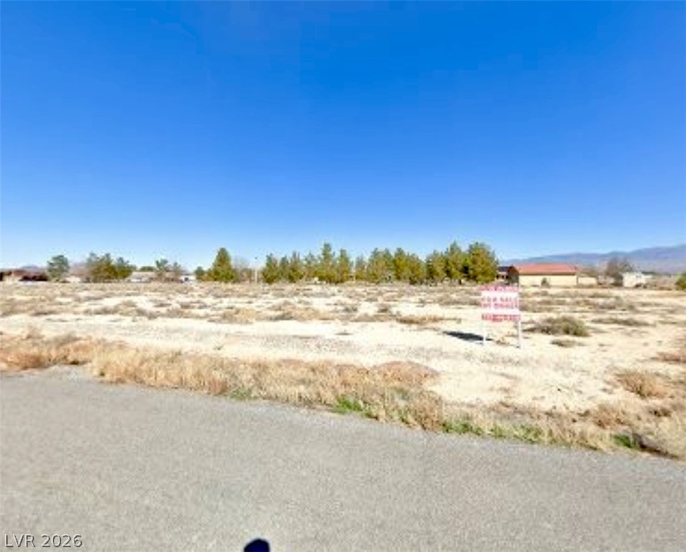 590 Chickadee Court Property Photo 1