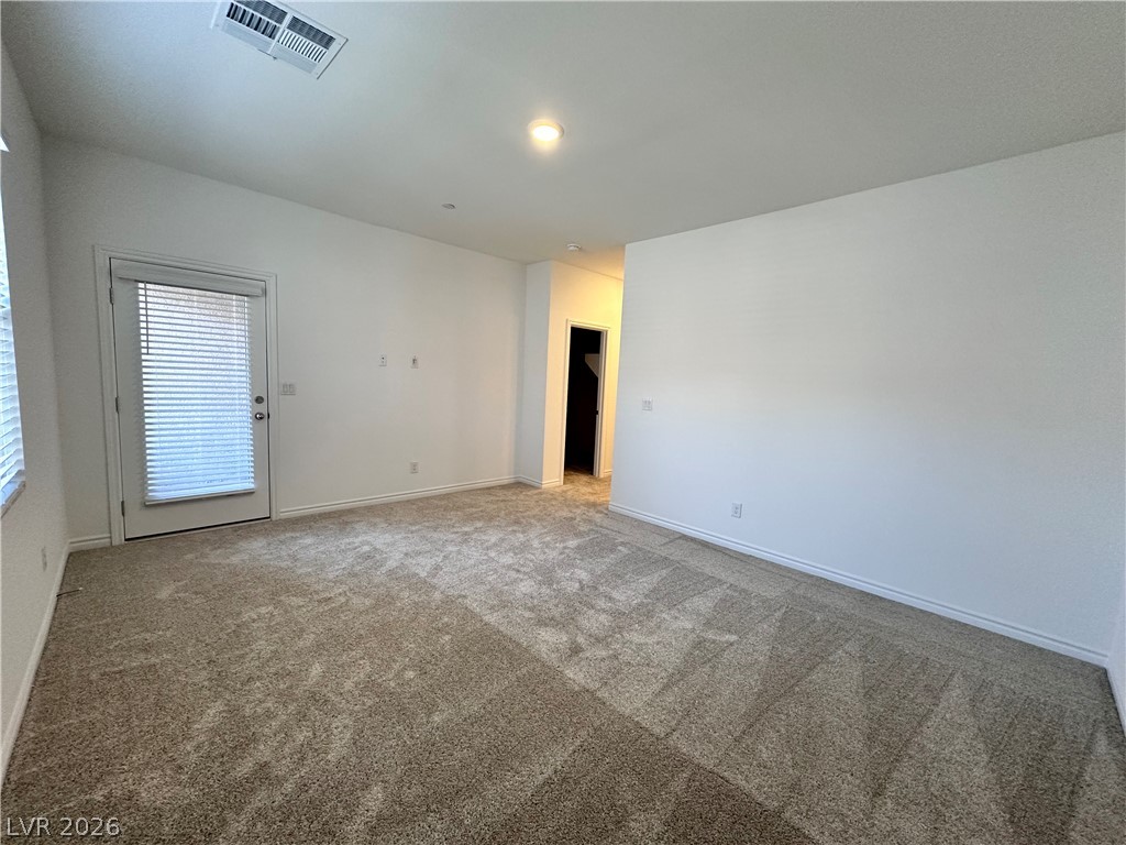 329 Laurel Peak Drive Property Photo 12