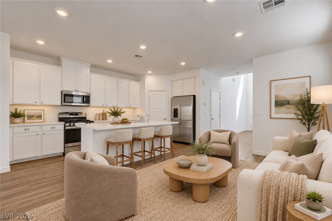 6810 Gaslamp Harbor Avenue Property Photo 7