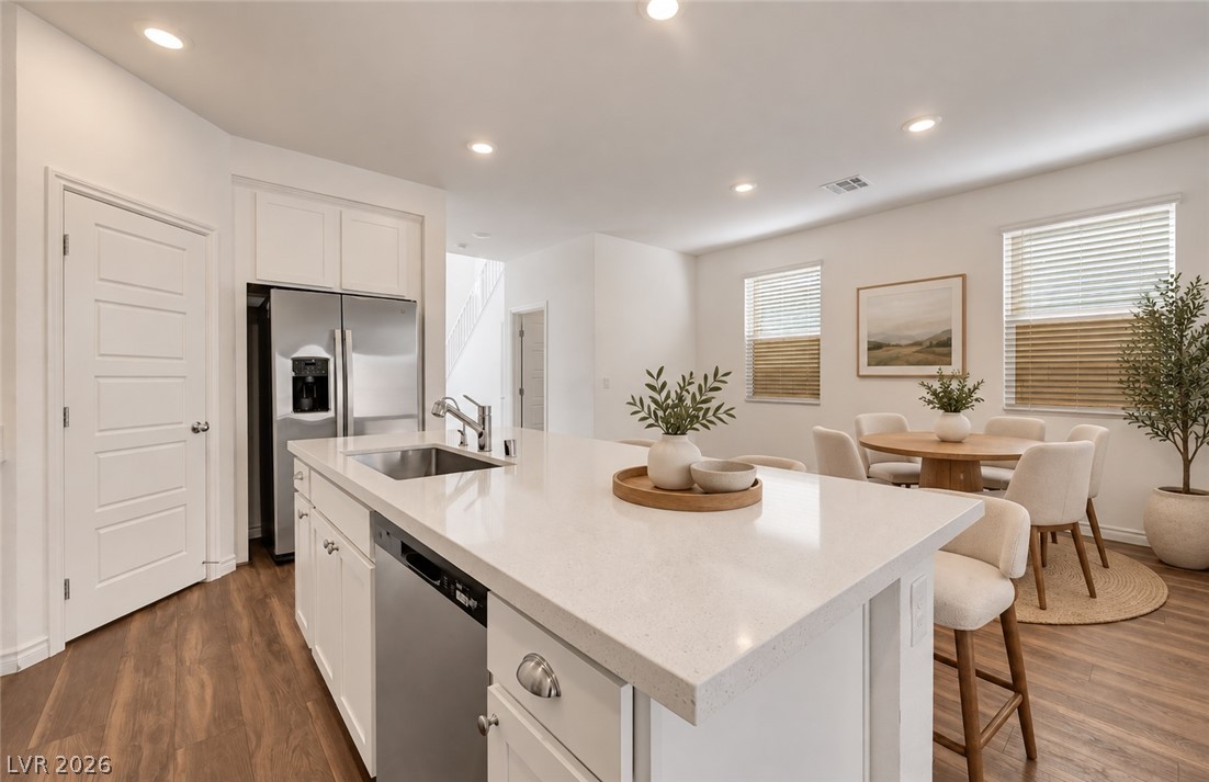 6810 Gaslamp Harbor Avenue Property Photo 17