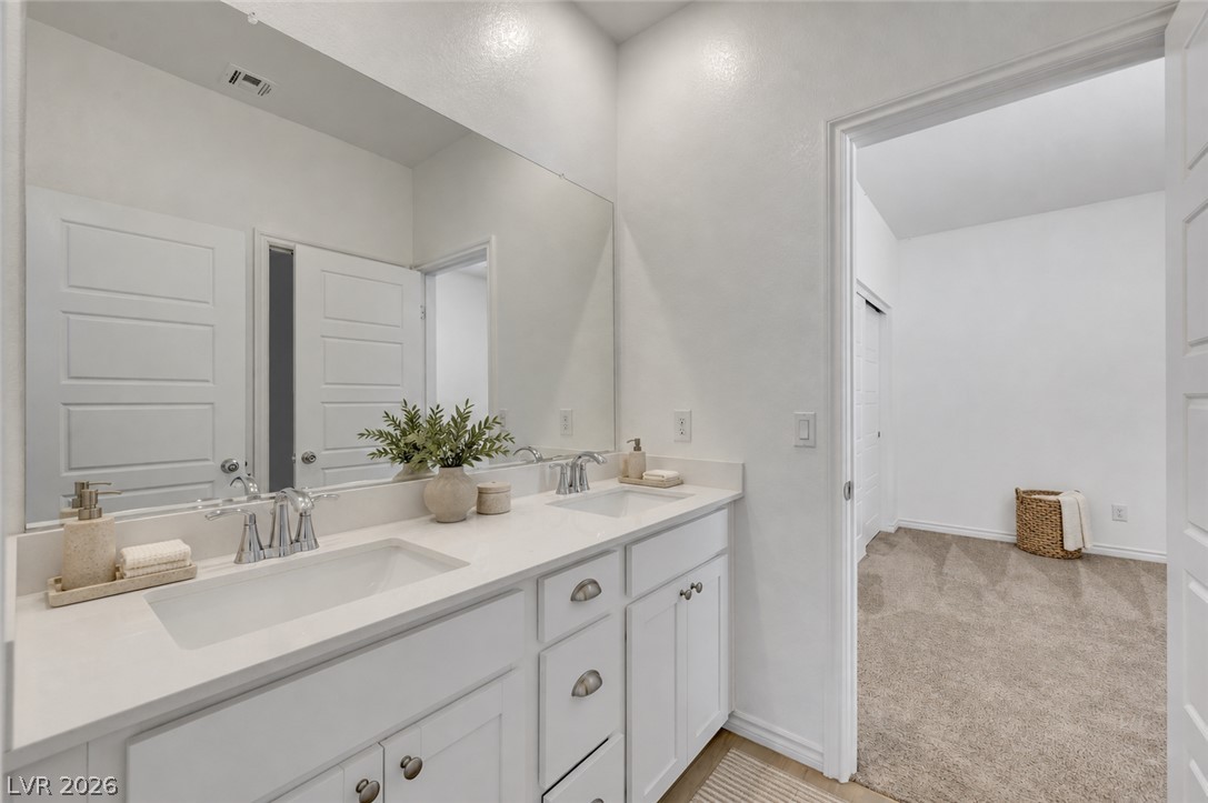 6810 Gaslamp Harbor Avenue Property Photo 32