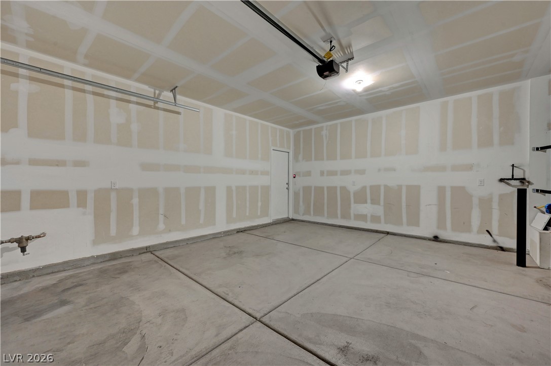 6810 Gaslamp Harbor Avenue Property Photo 44