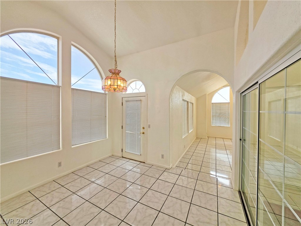 2060 River Plate Drive Property Photo 16