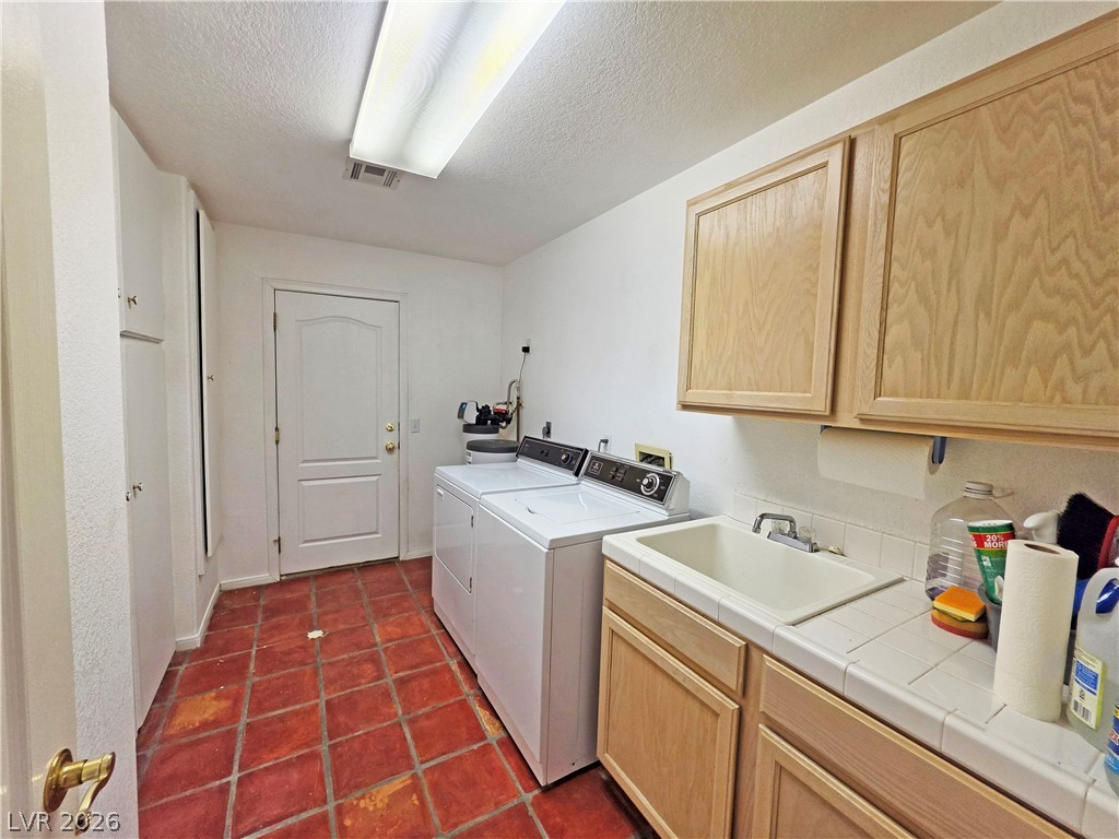 2060 River Plate Drive Property Photo 25