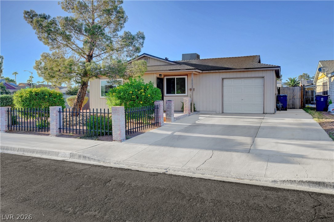 6304 Molino Street Property Photo 3