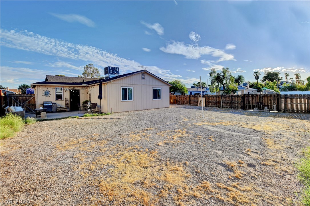 6304 Molino Street Property Photo 32