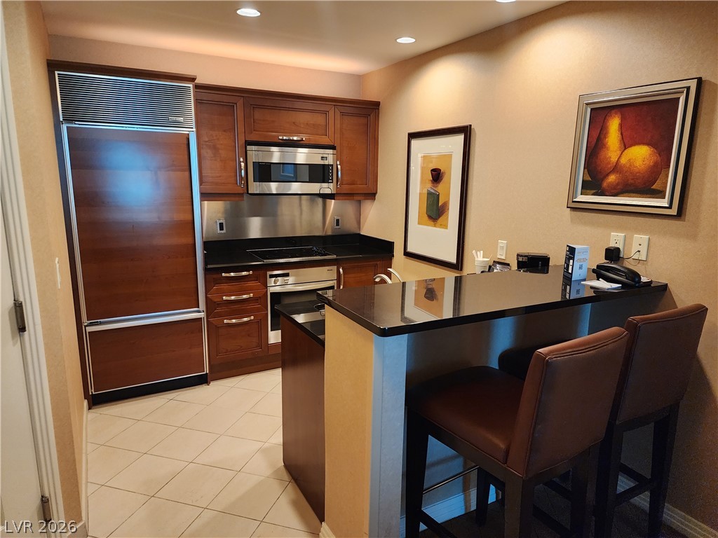 135 East Harmon Avenue 3320 Property Photo 8