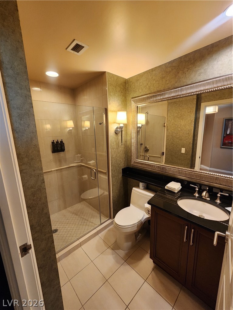 135 East Harmon Avenue 3320 Property Photo 12