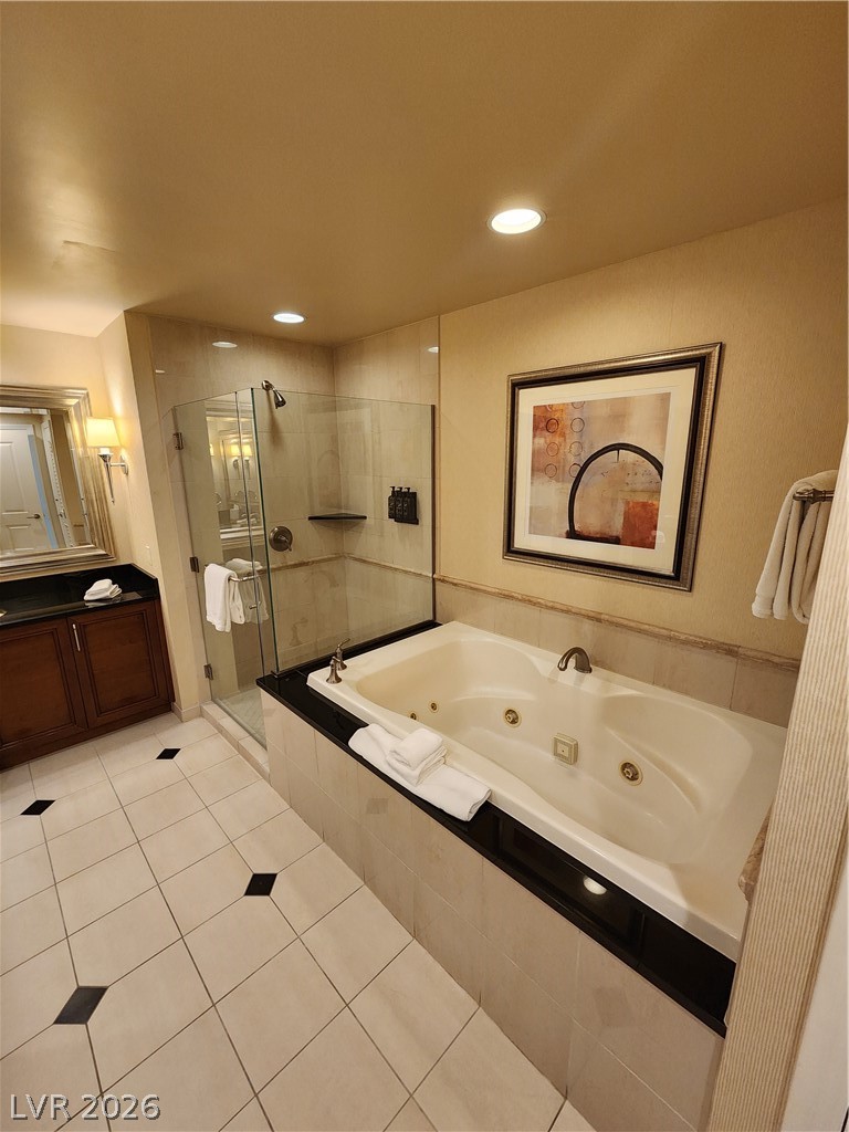 135 East Harmon Avenue 3320 Property Photo 20