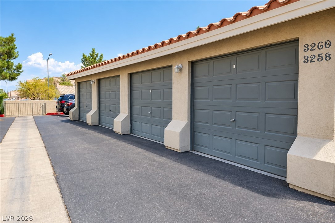 3260 Mystic Ridge Court Property Photo 24