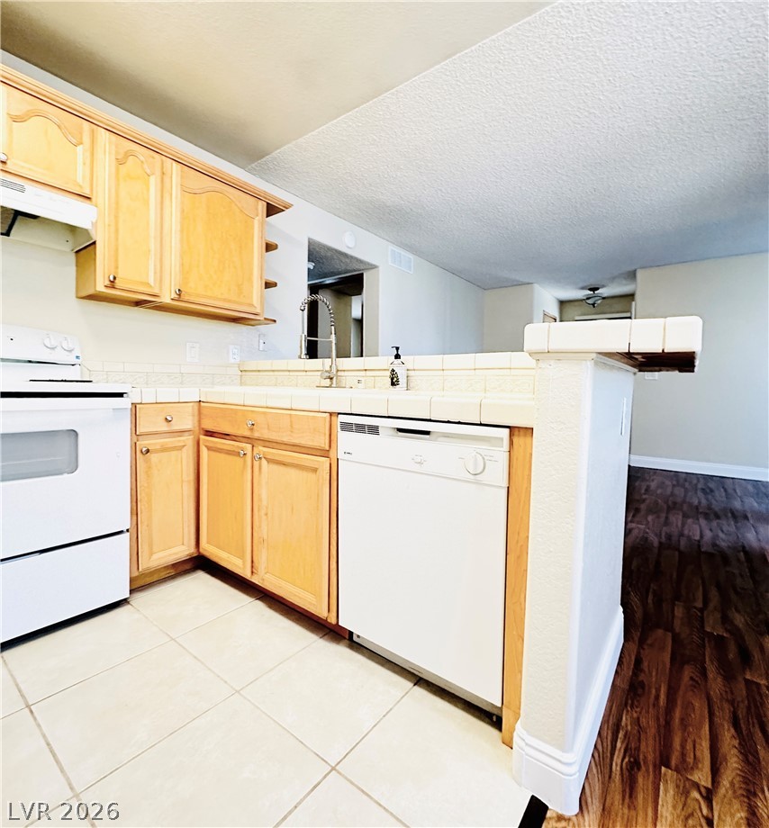 2977 Juniper Hills Boulevard 203 Property Photo 15