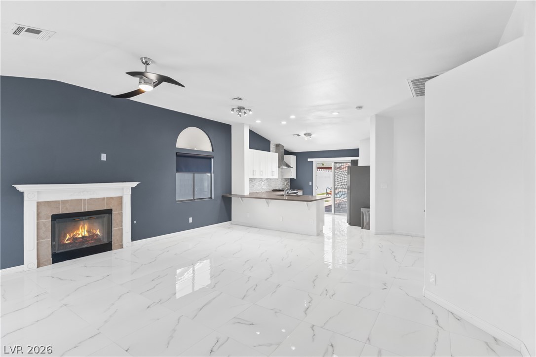 4402 Cassandra Property Photo 4