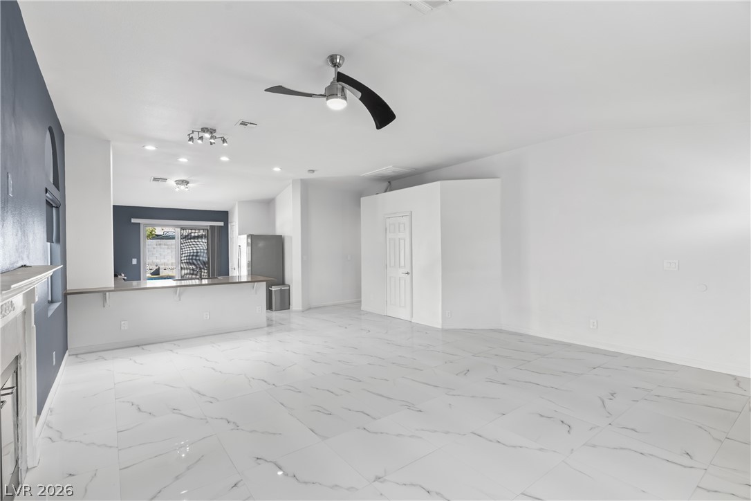 4402 Cassandra Property Photo 6
