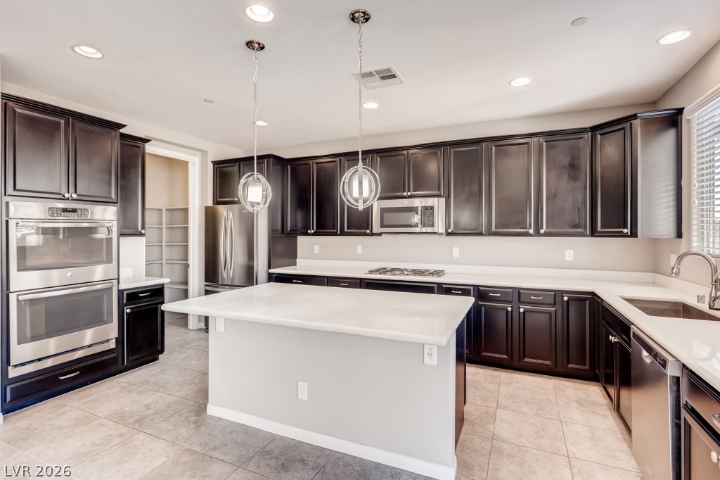 2816807 Property Photo 8