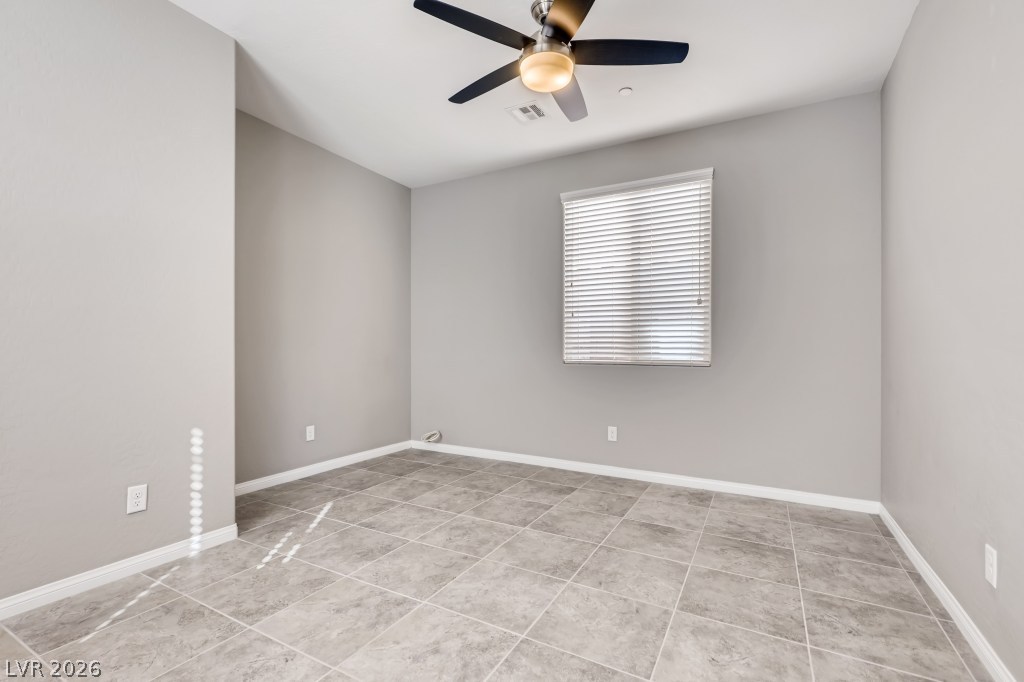 2816807 Property Photo 18