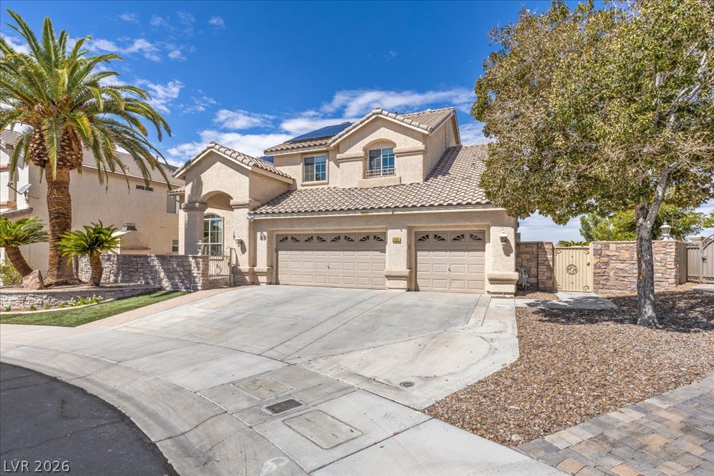 2500 Antique Blossom Avenue Property Photo 5