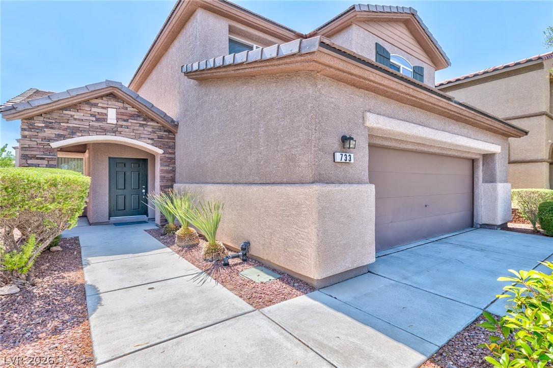 733 Jacobs Ladder Place Property Photo 2