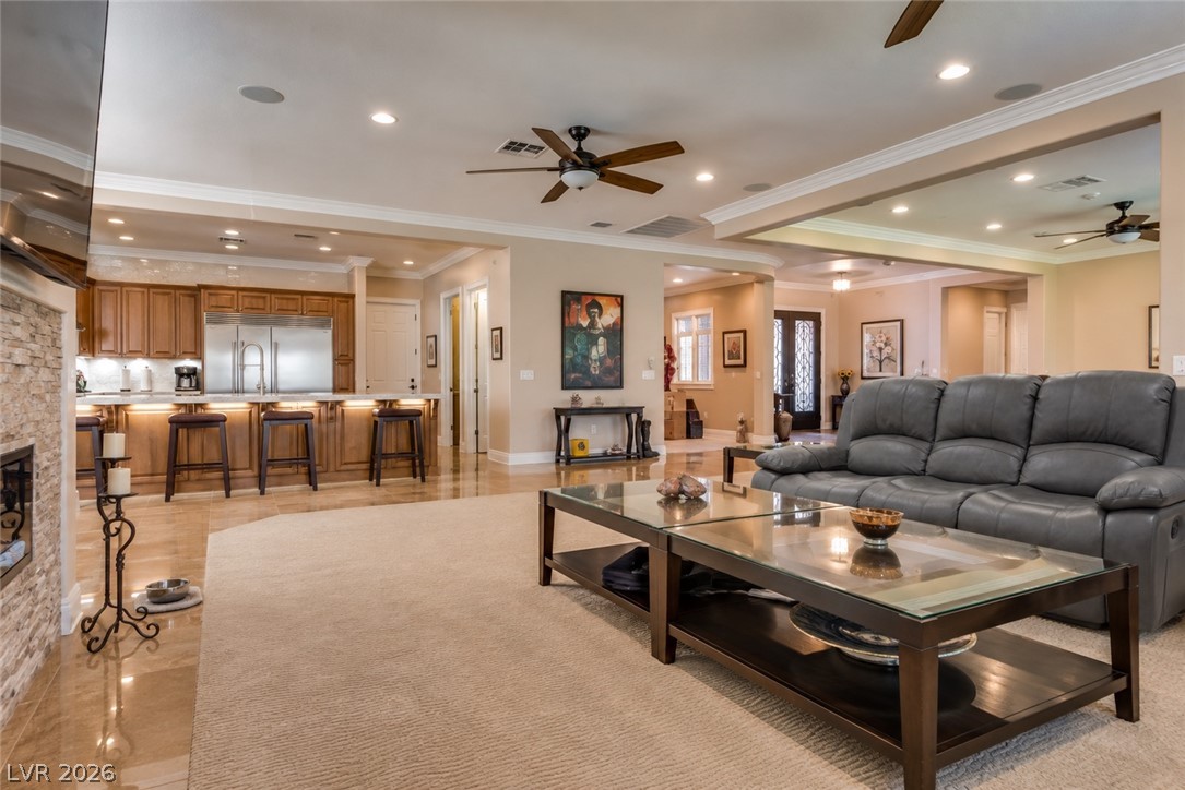 2816819 Property Photo 11