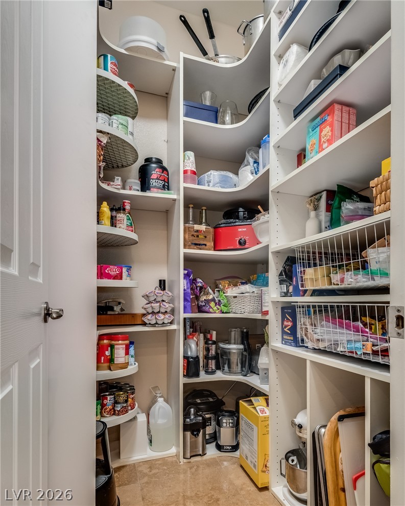2816819 Property Photo 17