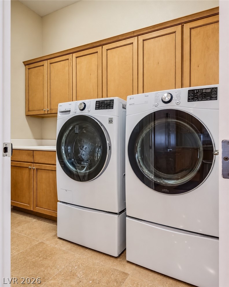 2816819 Property Photo 18