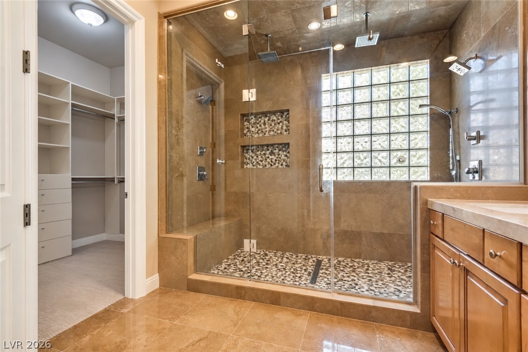 2816819 Property Photo 24