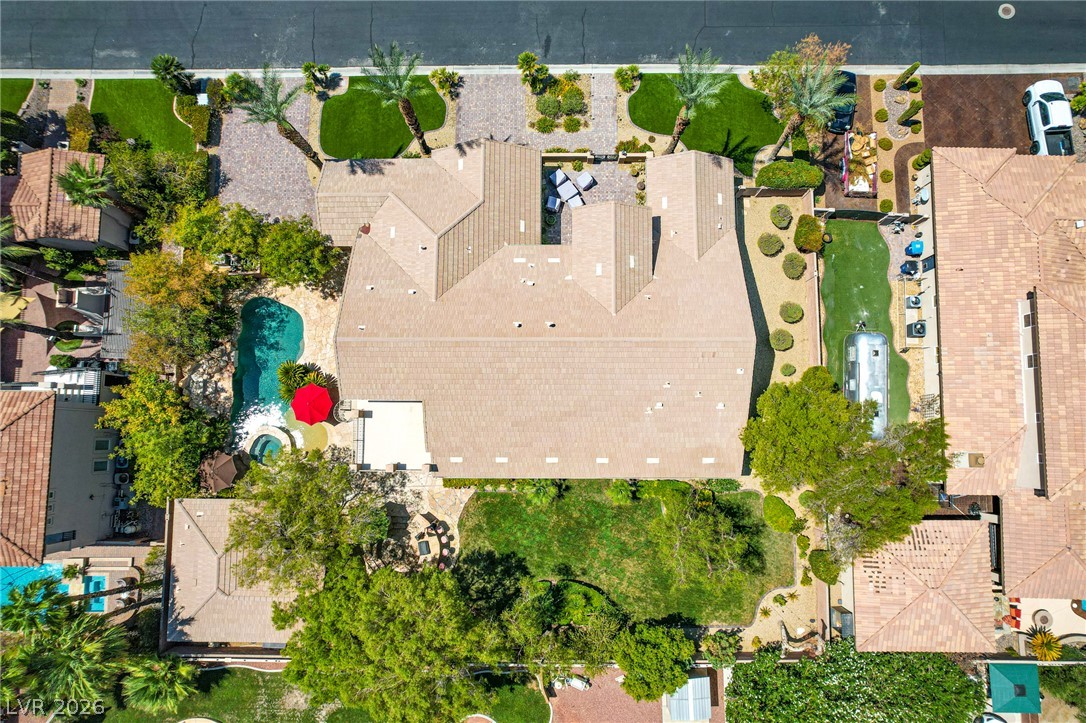 2816819 Property Photo 73