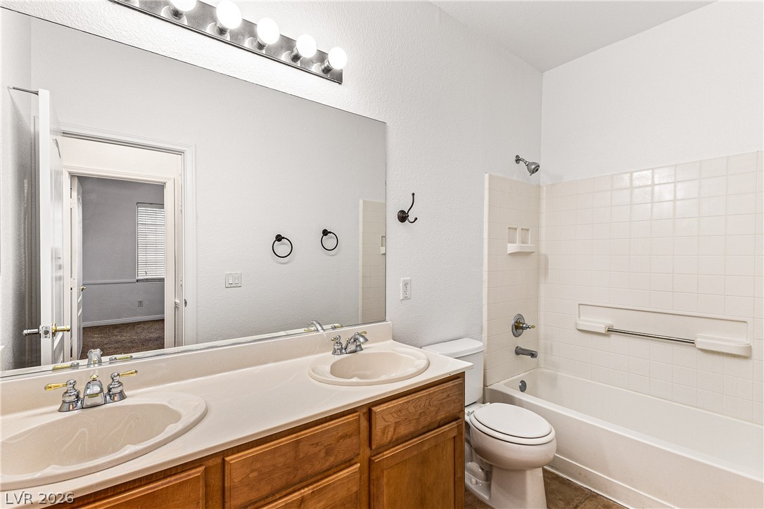 9144 Little Horse Avenue Property Photo 38