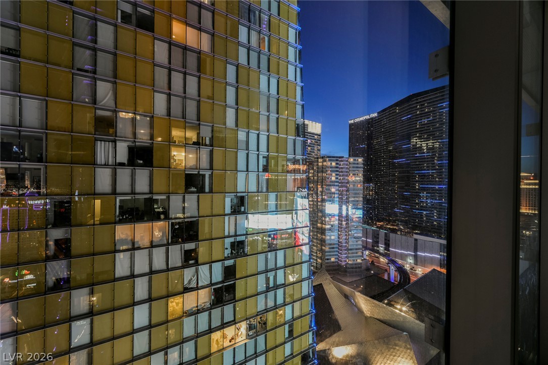 3722 Las Vegas Boulevard 2411 Property Photo 6