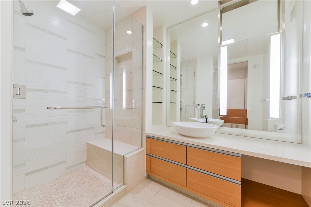 3722 Las Vegas Boulevard 2411 Property Photo 25