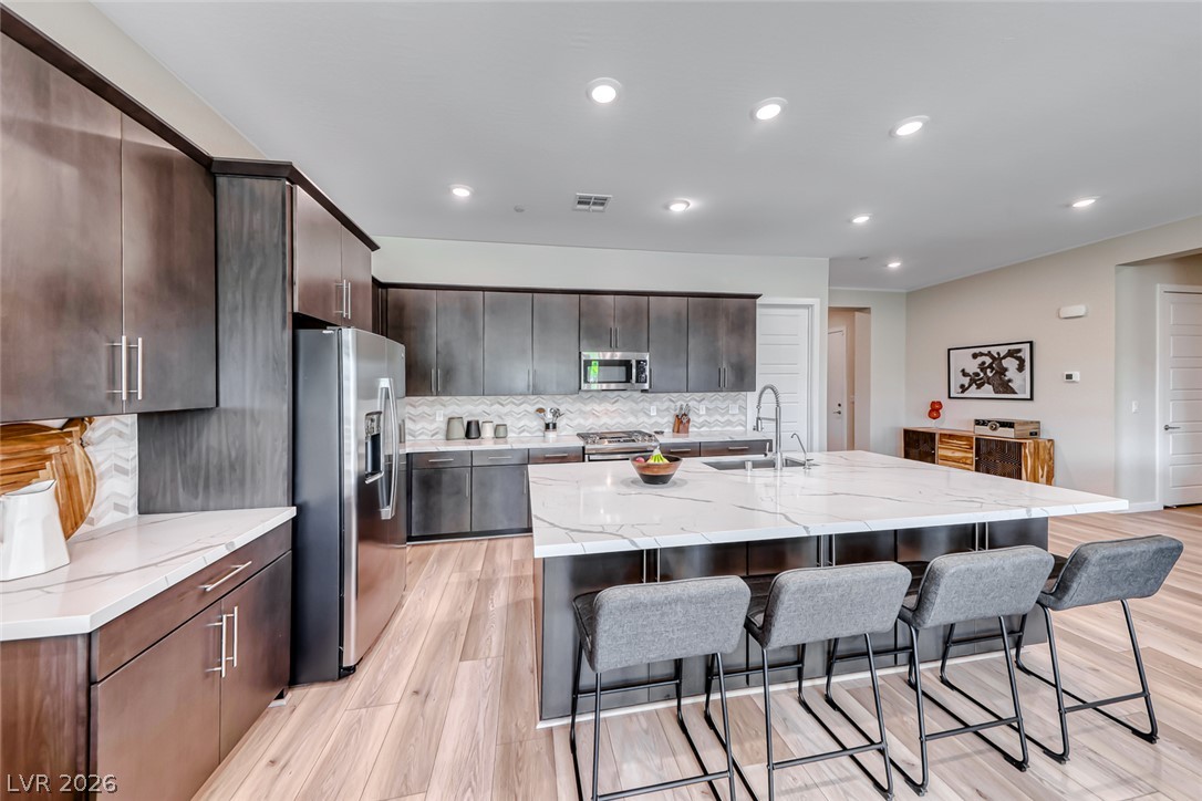 109 Reverie Heights Avenue Property Photo 18