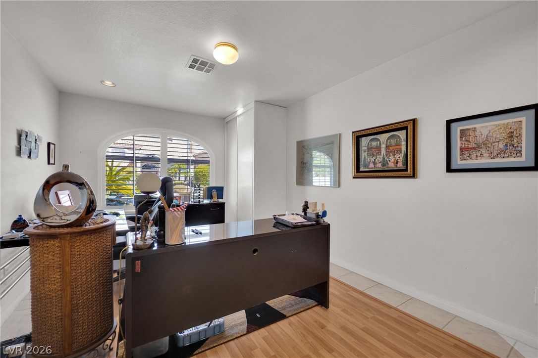 2459 Antler Point Drive Property Photo 33