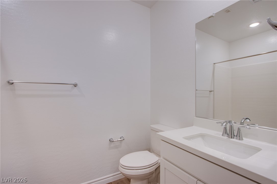 2555 Hampton Road 8201 Property Photo 17