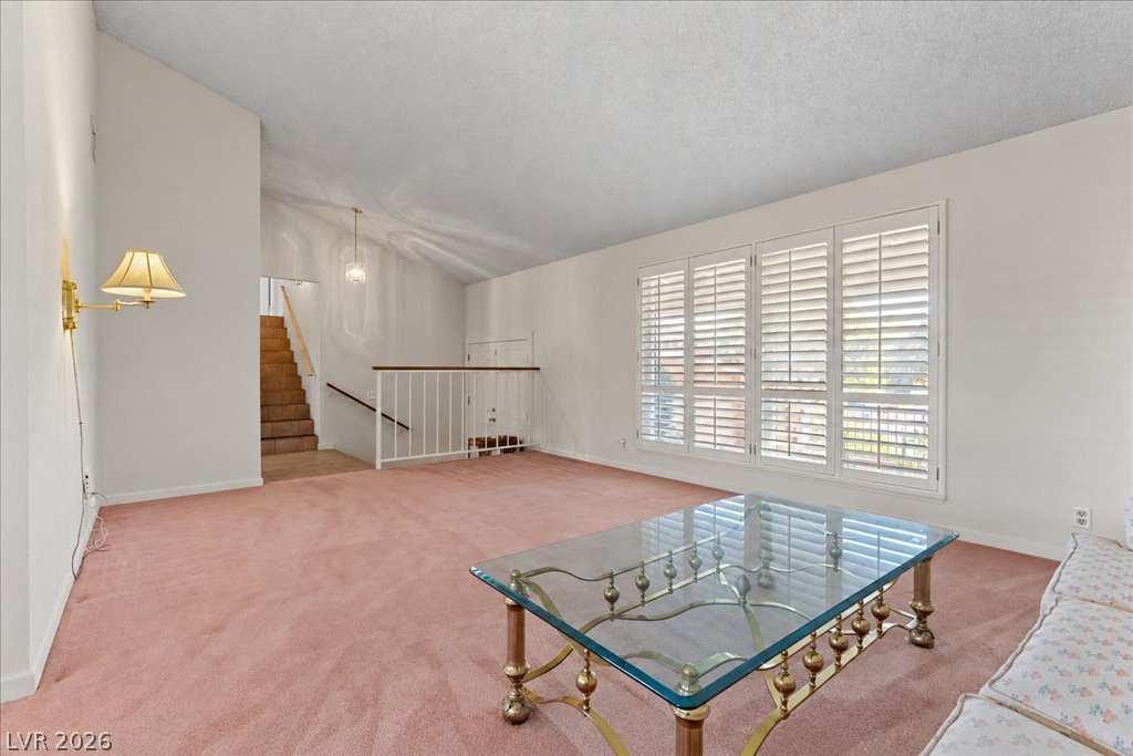 5254 Hibbetts Drive Property Photo 7
